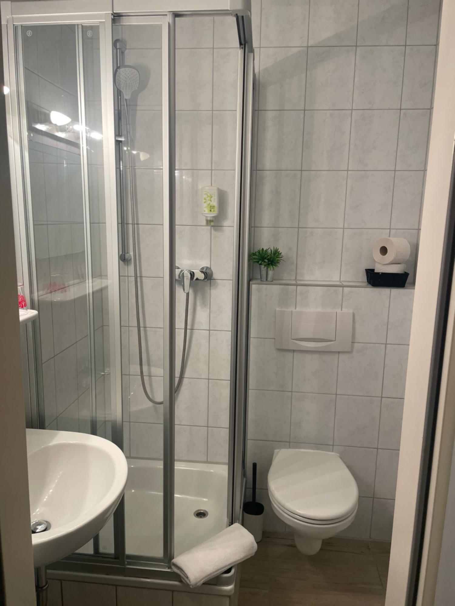 Hotel-Gasthof Gruener Hof Freising Cameră foto